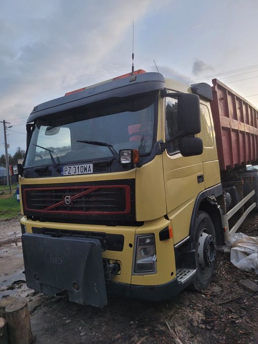 Hakowiec specjalny Volvo FM12