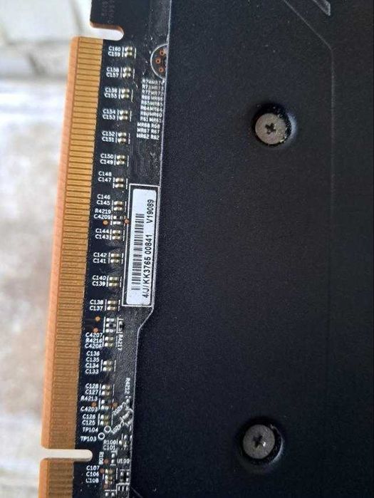 Продам видеокарту Gigabyte RX5700 XT Gaming OC