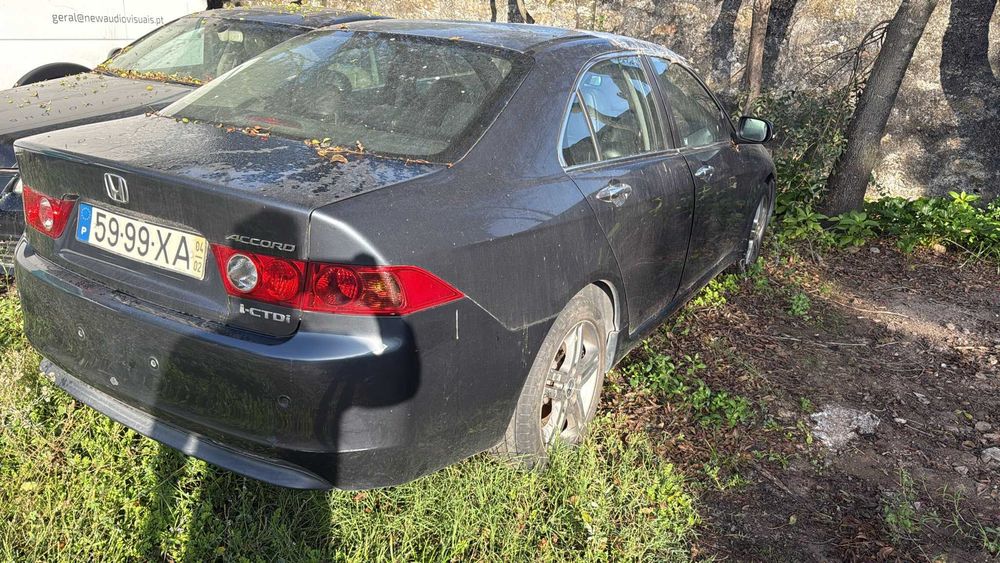 Honda Accord 2.2 CDTI Executive 2004 — photo 2