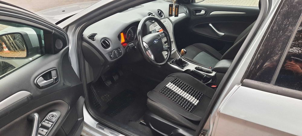 Ford mondeo 2.0 diesel 140 koni