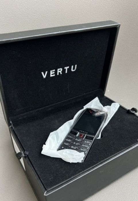 Новый телефон Vertu
