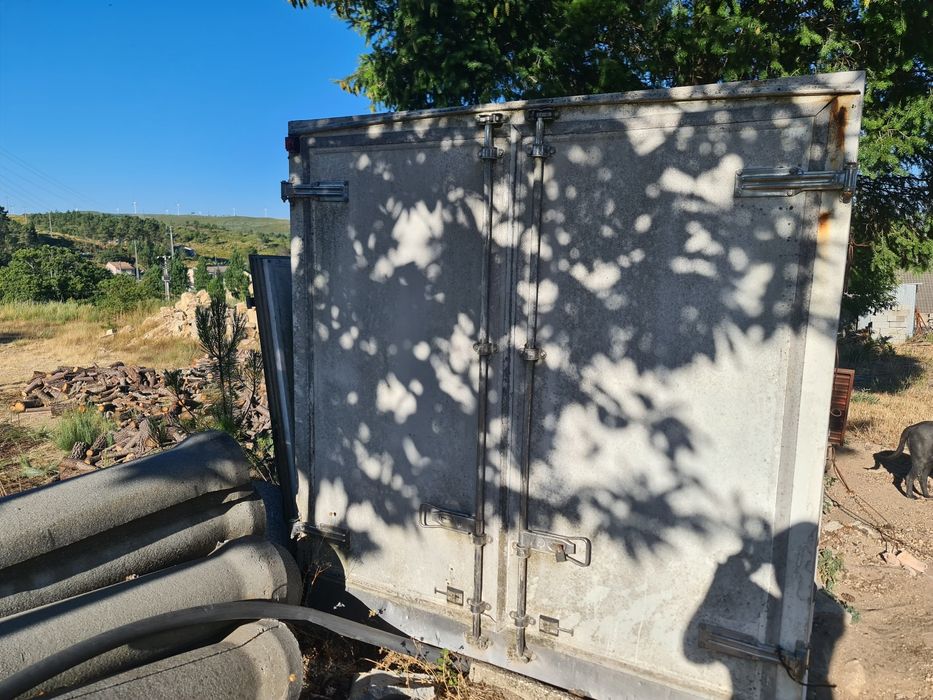 Vendo contentor isotérmico