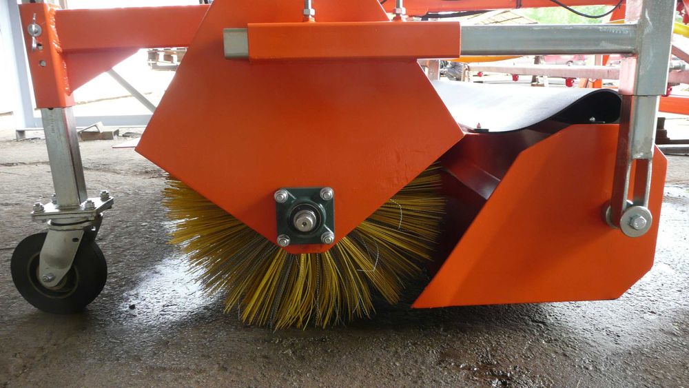 Zamiatarka ZJ 2000