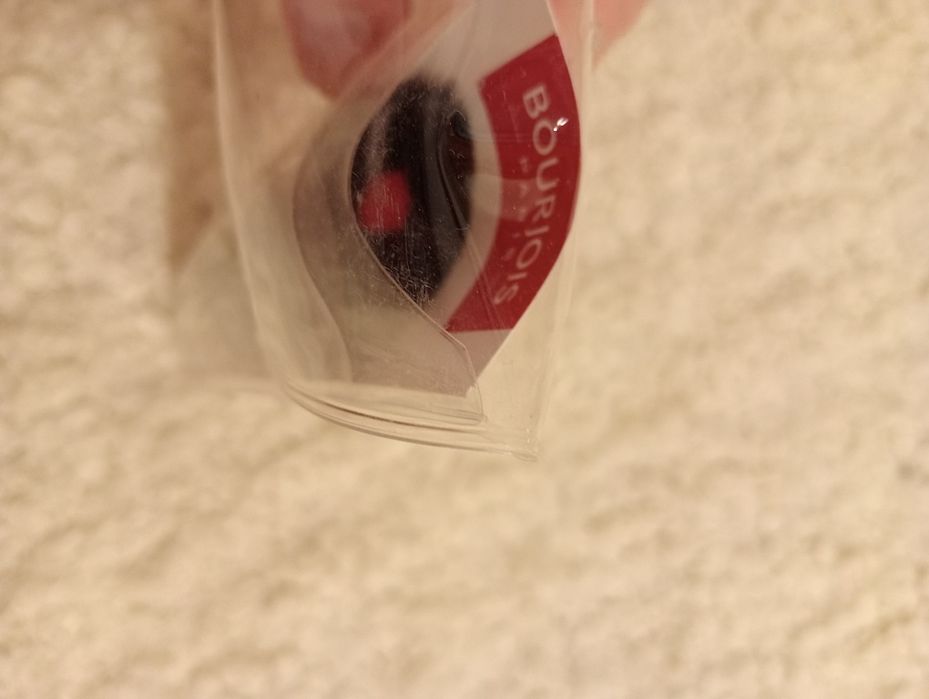 Nowy pędzel do makijażu Bourjois, tylko otwarty