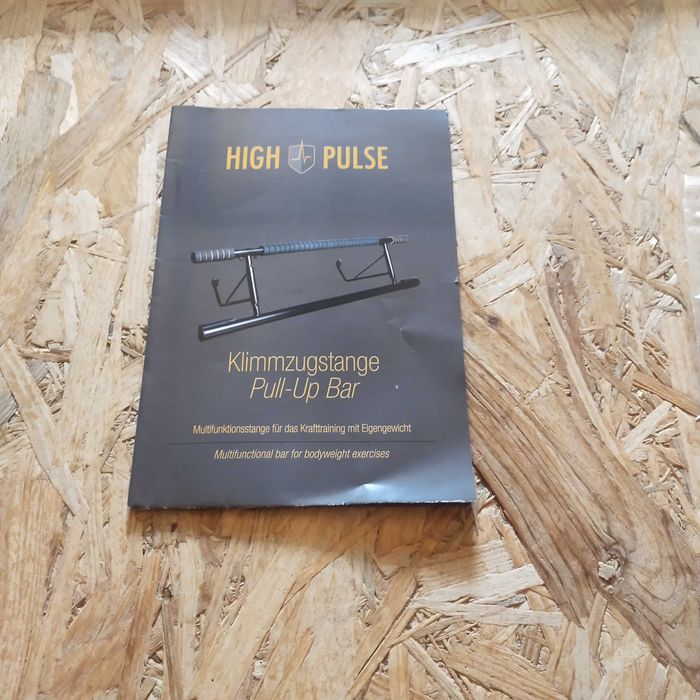 Składany drążek do podciągania