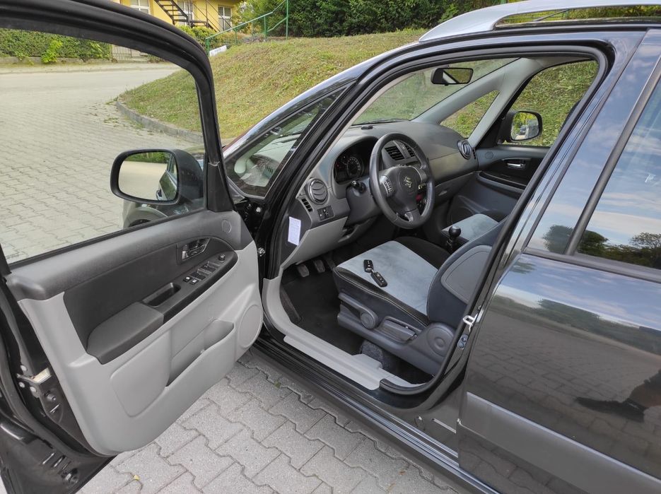 Suzuki SX4 1.6 16V benzyna 120KM lift Key less klima Alu zarejestrowany shine