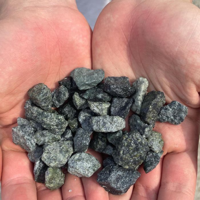 Kamienie do Akwarium Skała Akwarystyczna Łupek Drzewiasty Serpentynit