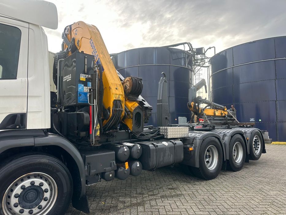 Scania P410 Grue Compa 300 + Jib