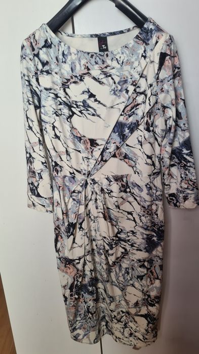 Sukienka midi nowa z metką