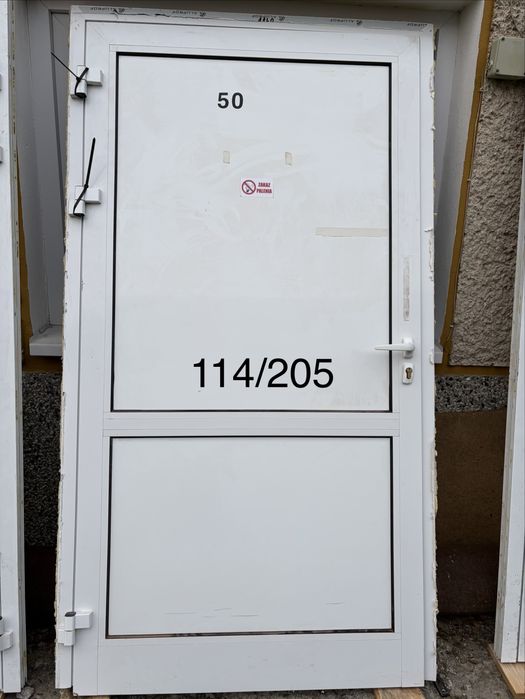 Drzwi aluminiowe biale