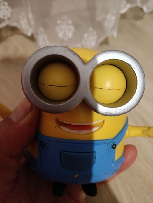 Міньон  посіпака.