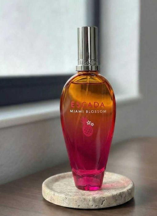 Miami Blossom Escada