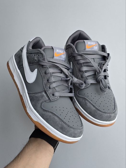 Чоловічі кросівки Nike SB Dunk Grey White
