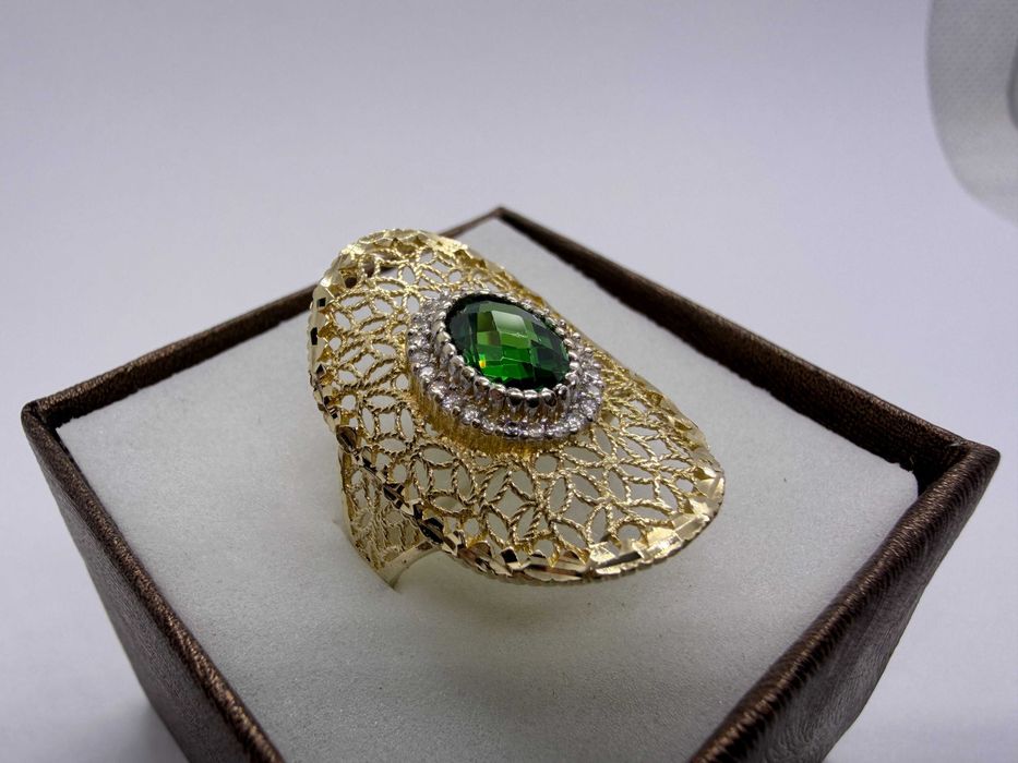 Śliczny ażurowy złoty pierścionek 4,18g p585 roz. 18 /złoto /ST