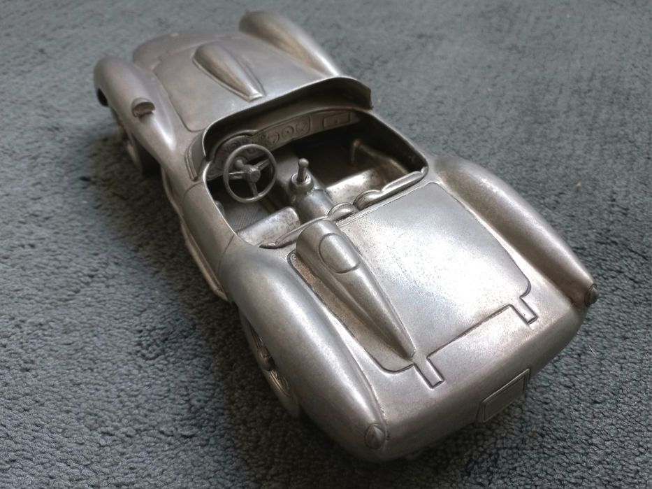 Ferrari 250 Testa Rossa, Estanho Puro escala 1/18