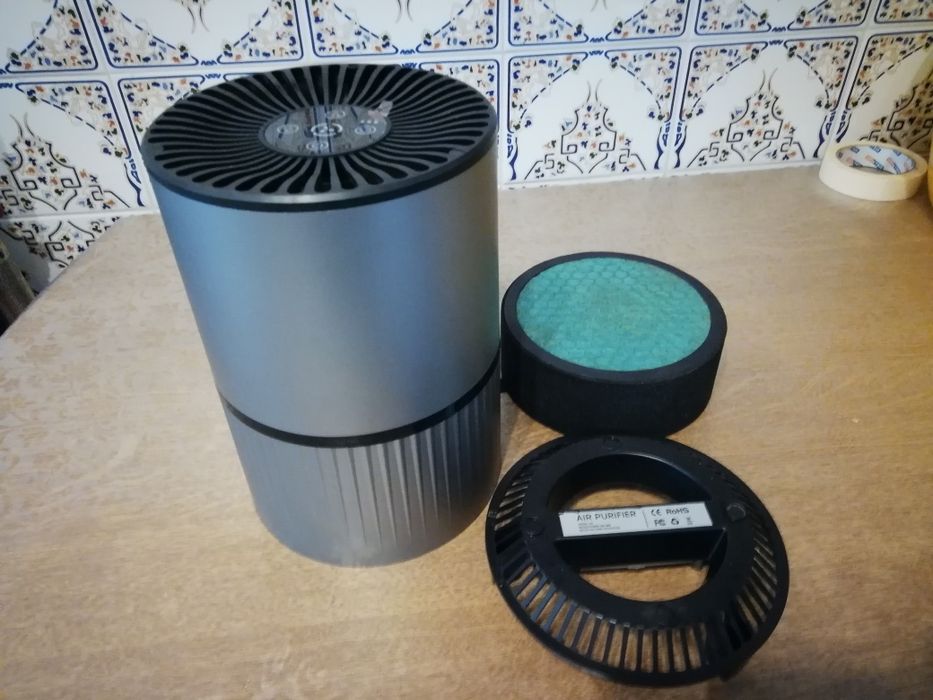 Purificador de Ar e Ambientador Eléctrico