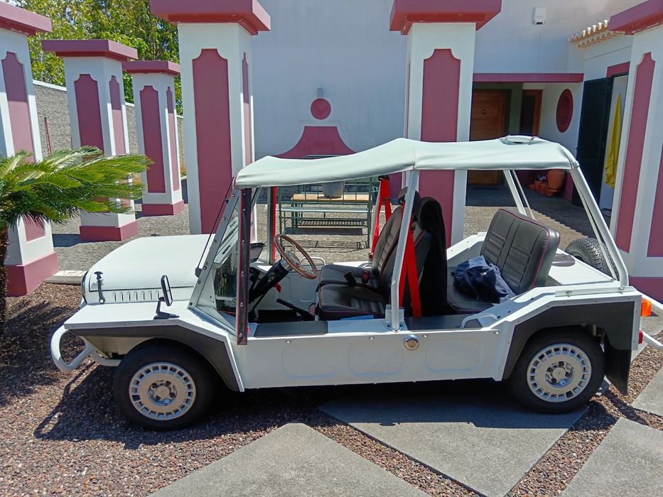 MINI Moke