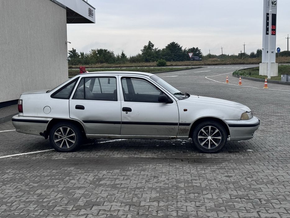 Продам део нексія