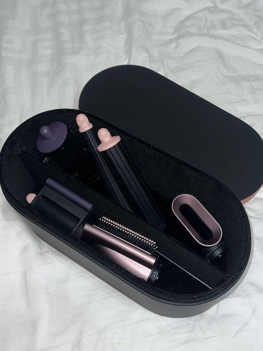 Продам б/у стайлер Dyson Airwrap i.d. HS08