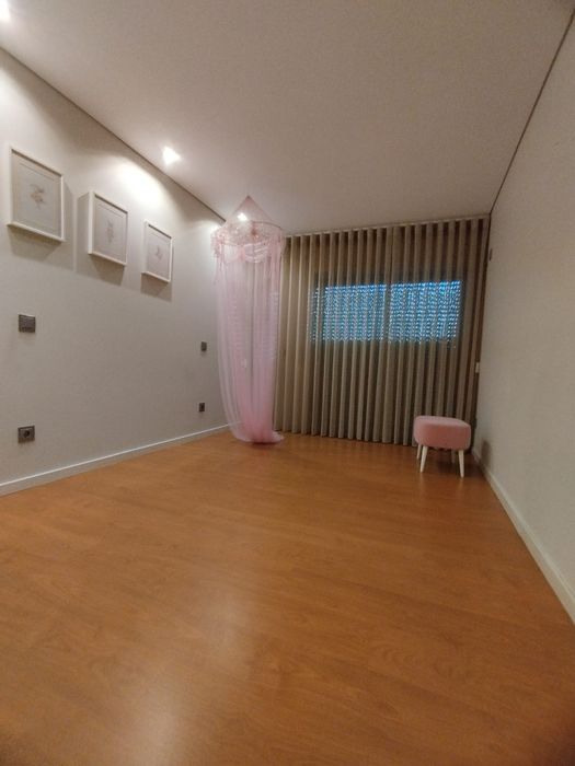Apartamento T3 mobilado no centro