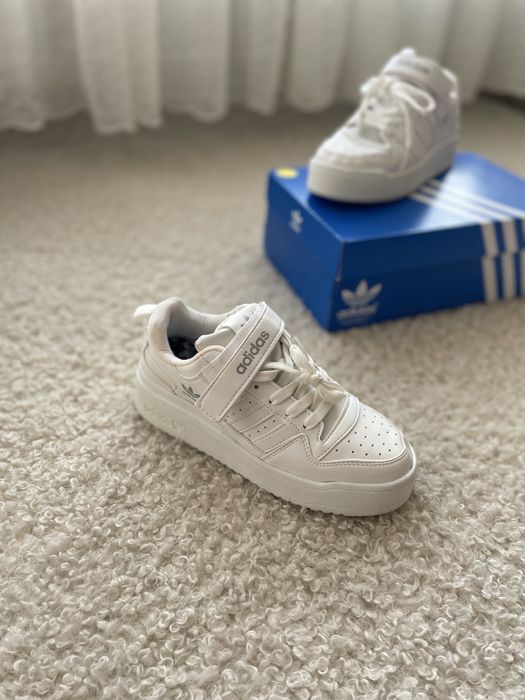 Кросівки адідас 36 розмір