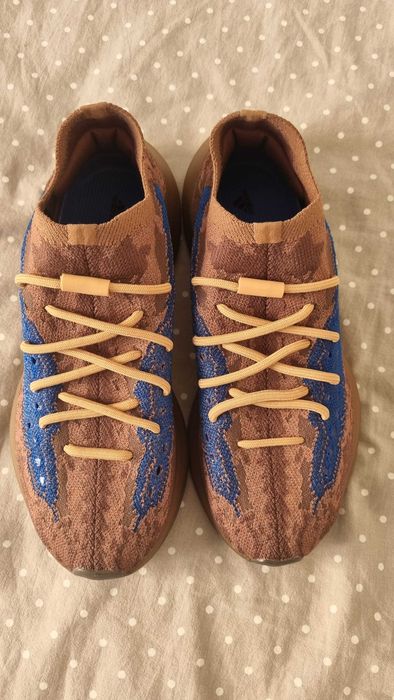 Sapatilha Adidas Yeezy Boost 380 Azure
