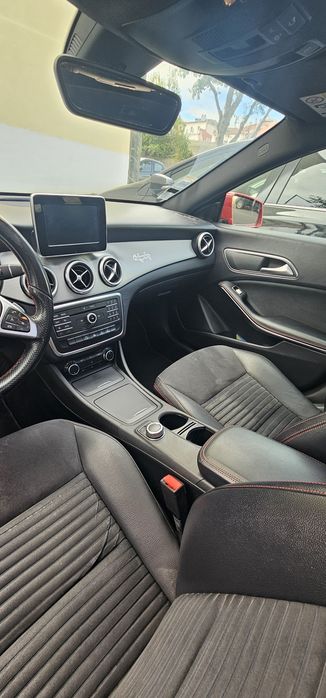 Mercedes CLA 200