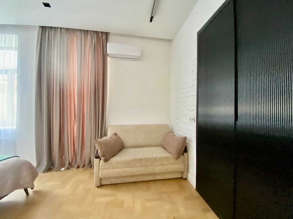 Оренда  довготривала   центр можна на місяць Від власника