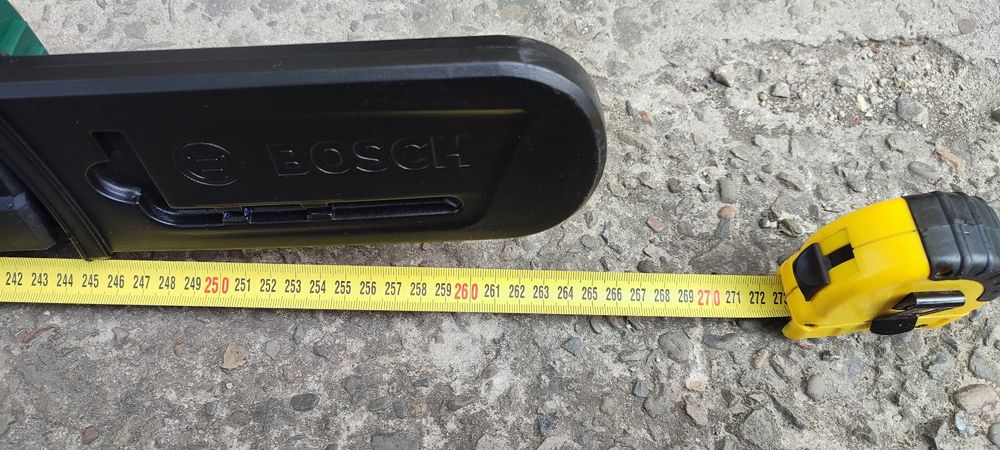 BOSCH висоторіз акумуляторний телескопічний з Англії Оригінал.