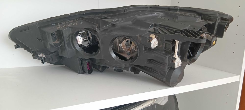 Farol Audi A6/S6 Bi-Xénon 2014-2018 direito
