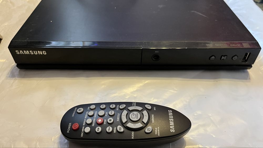 DVD плеер Pioneer DV-2010 и Samsung DVD-E360K