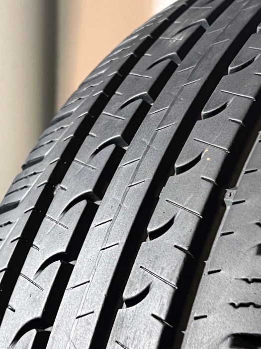 Pneus Goodyear Efficient Grip SUV 4x4 - 215/70/16 - Como NOVOS