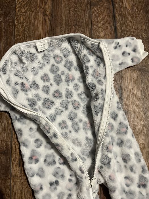 Теплий чоловічок лео