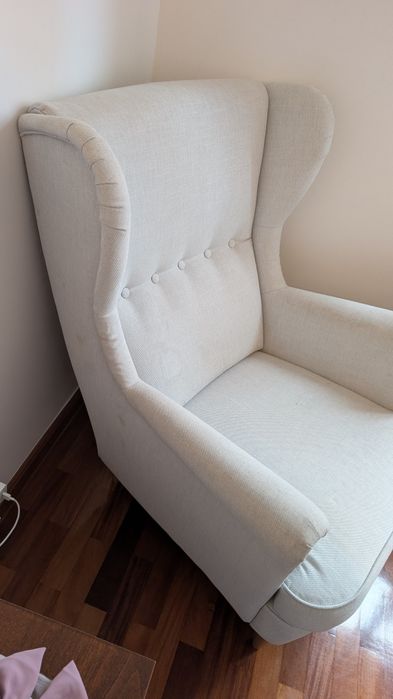 Cadeirão IKEA Strandmon