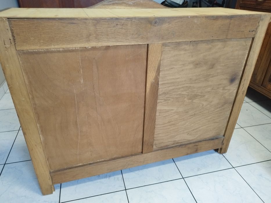 Witryna dębowa wisząca