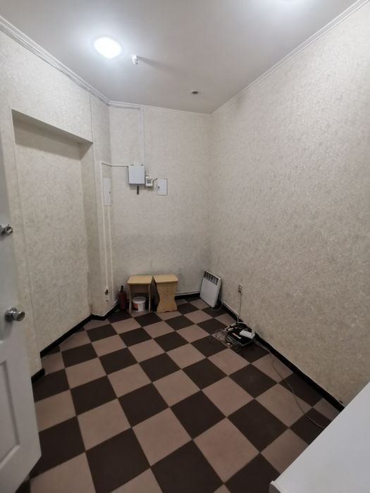 Здається приміщення по вул. Василіянок