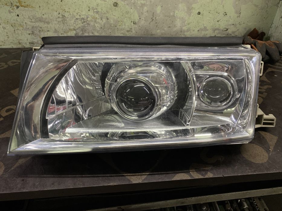 Ремонт фар, встановленн лінз