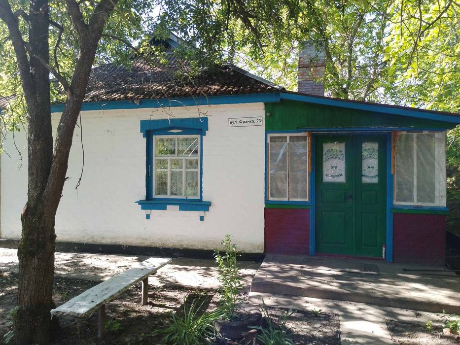 Продаж будинку село Голяки Канівського району Черкаської області