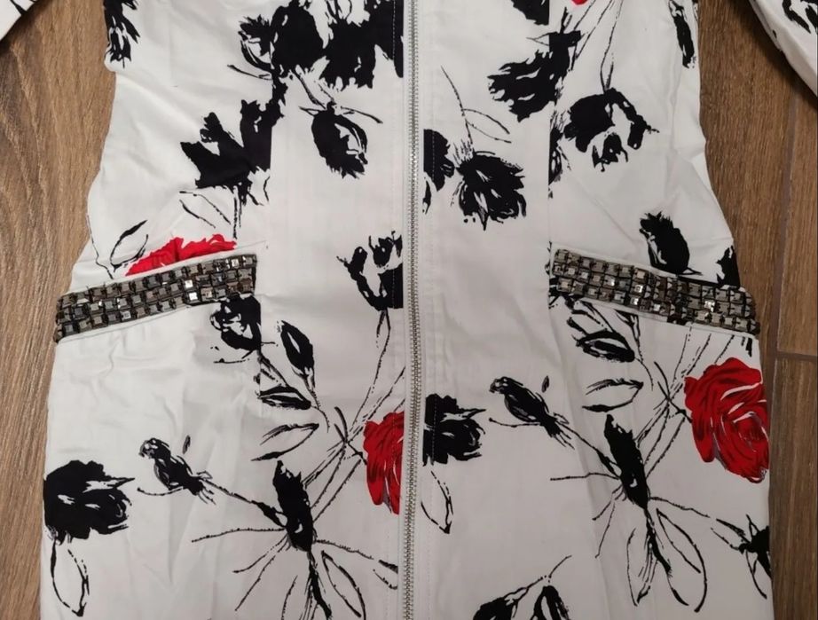 Платье GUCCI в наличии. N56