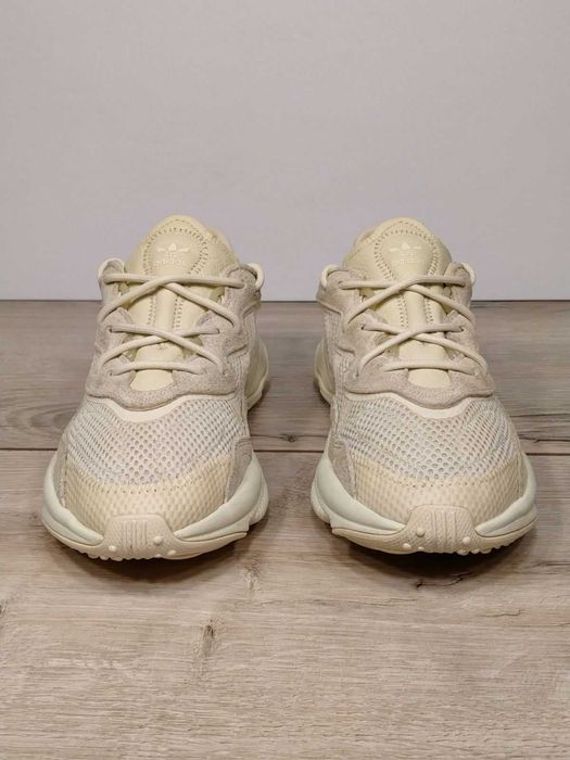 Кросівки adidas ozweego 38р