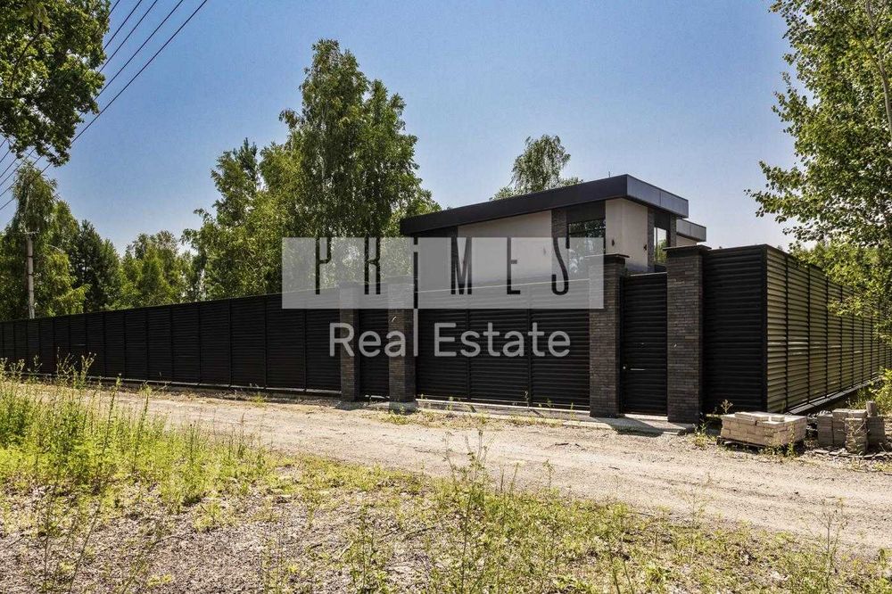 Плюти, Продаж будинку, 18 соток, 300м, 5 к