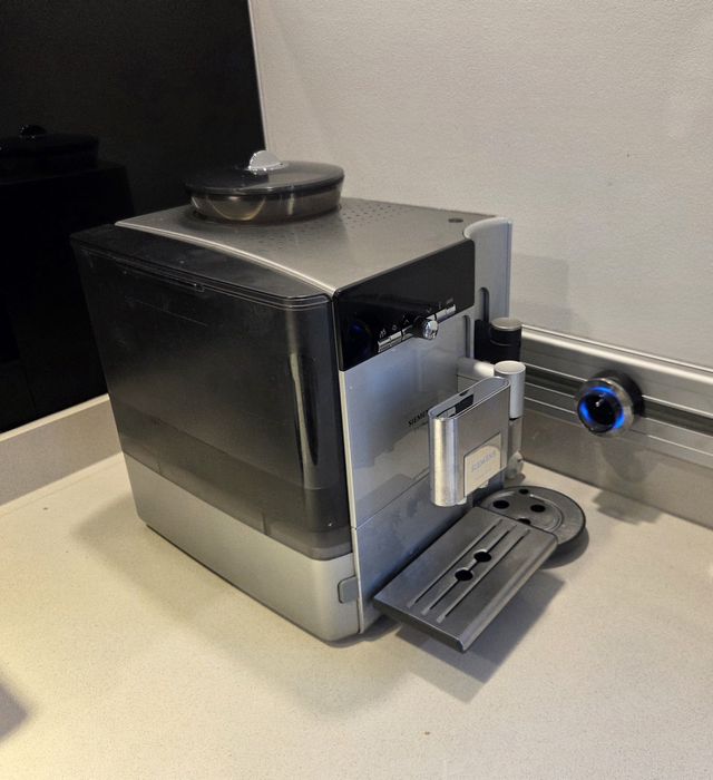 Ekspres do kawy Siemens EQ.7 Plus