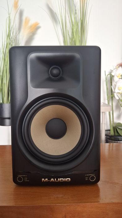2 Monitores de Estúdio M Audio Forty Eighty Novos