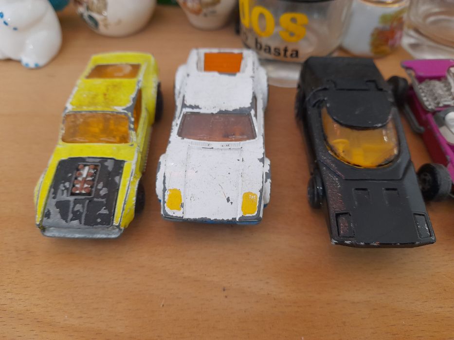 Carros Matchbox SUPERFAST com danos