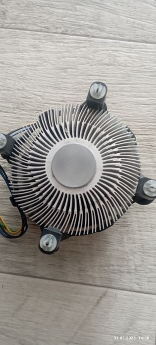 Комплект Intel Core 2 Duo E8600 (3.33 GHz, LGA775) + Родной кулер Intel