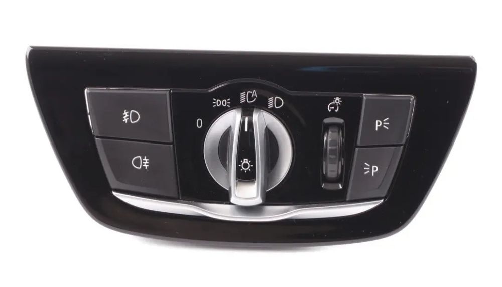 Przełącznik włącznik świateł bmw  G30 G31 F90 M5 G32 europa