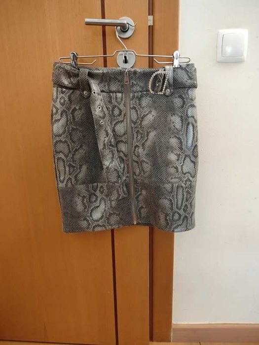 Minissaia é da marca italiana Trash and Luxury
