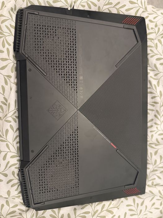 Hp Omen 15-ce0xx laptop