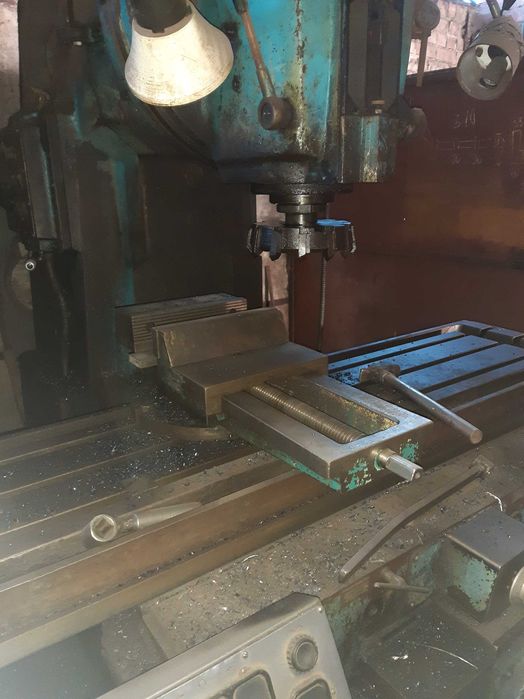 Верстат вертикально-фрезерний 6 Т 13 Ф 20.1.