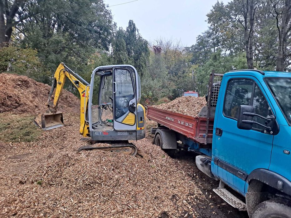 Zrębka, zrębki, transport mała wywrotka, kruszywa, czarnoziem, kompost